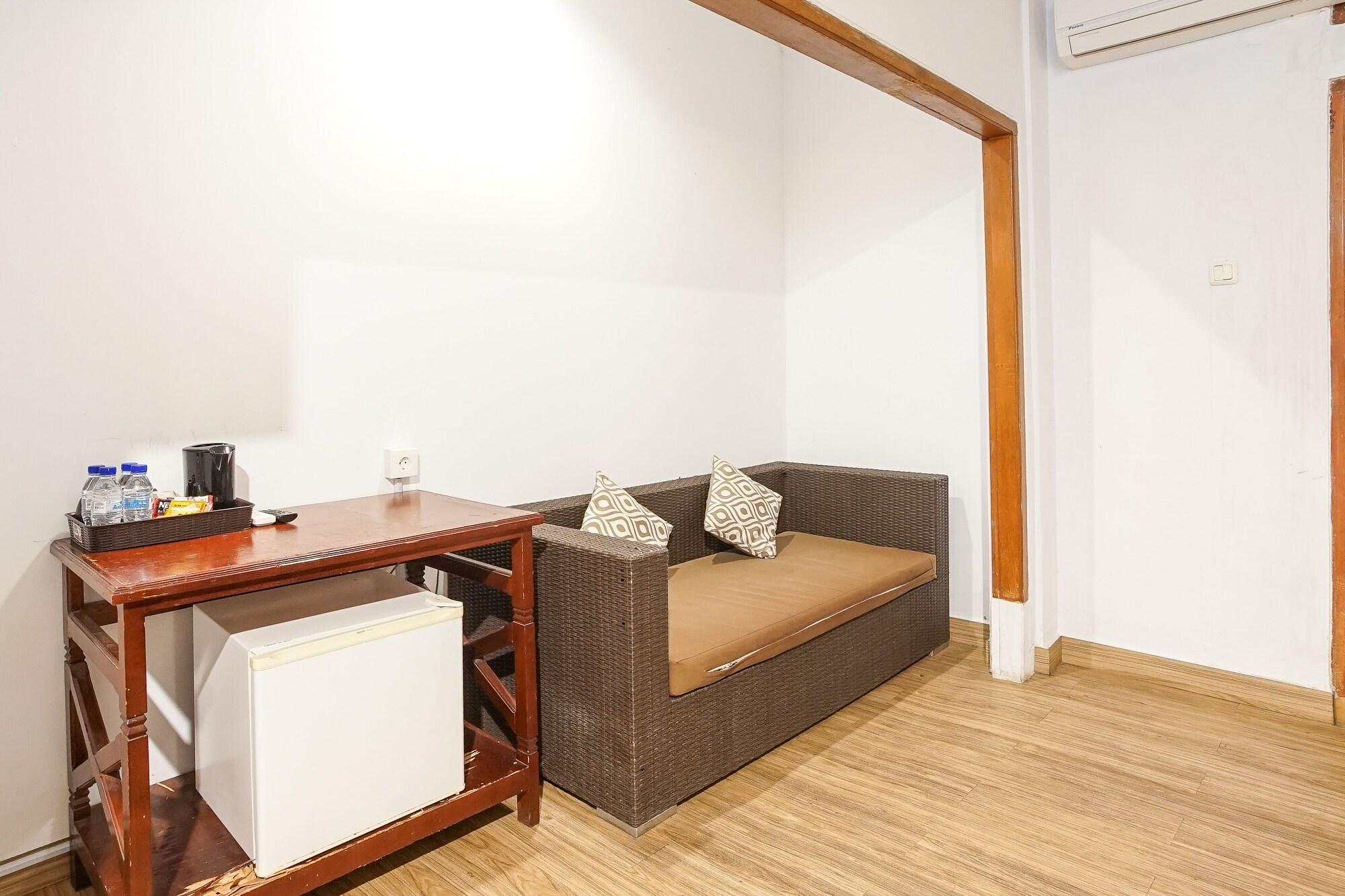 Gemini Star Hotel Кута Экстерьер фото